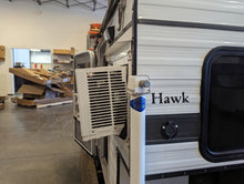 Load image into Gallery viewer, Customer Classified: Used 2021 Hawk Shell Four Wheel Camper
