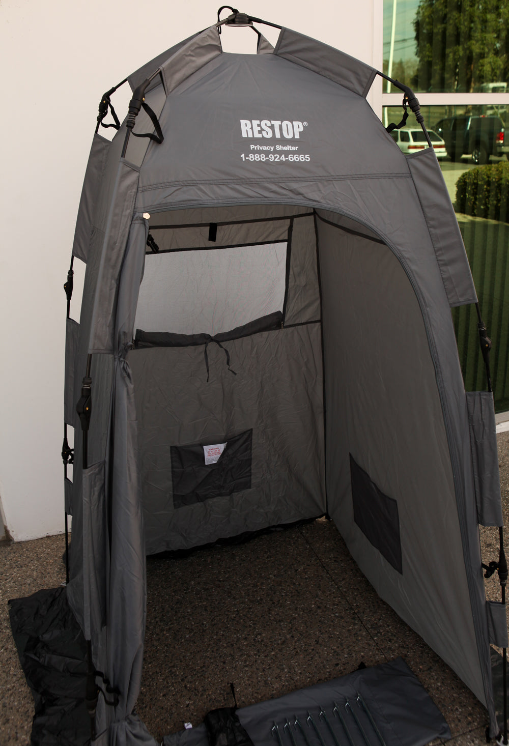 RS500 RESTOP Privacy Shelter